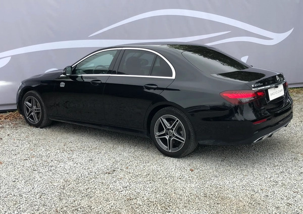 Mercedes-Benz Klasa E cena 199999 przebieg: 65872, rok produkcji 2021 z Olesno małe 407